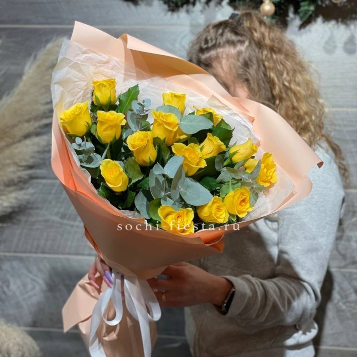 15 желтых роз в Иркутске