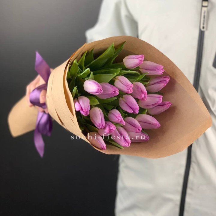 19 розовых  тюльпанов в Иркутске