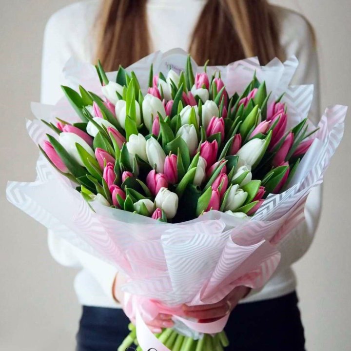 Букет тюльпанов "Лолита" в Иркутске
