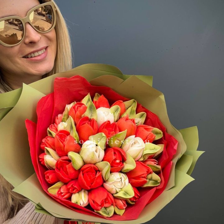 Зефирный букет из тюльпанов в Иркутске